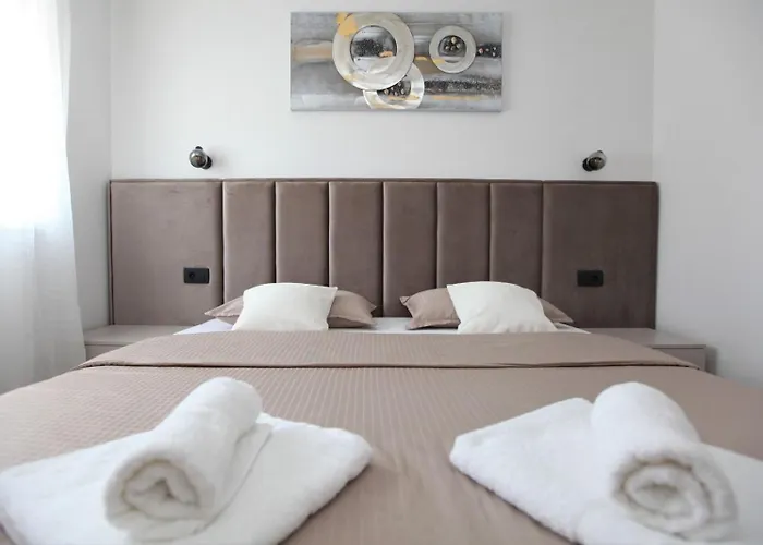 Ivana Apartment *